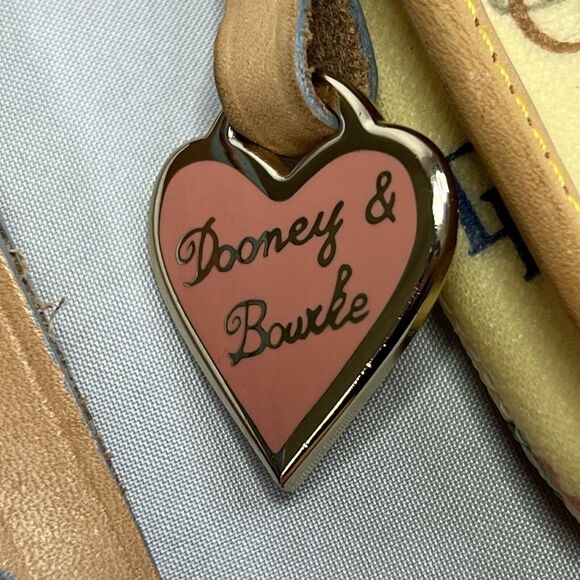 Vintage Dooney & Bourke Coated Canvas Monogram Wristlet Cellcarrier circa 2000 - Picture 3 of 7